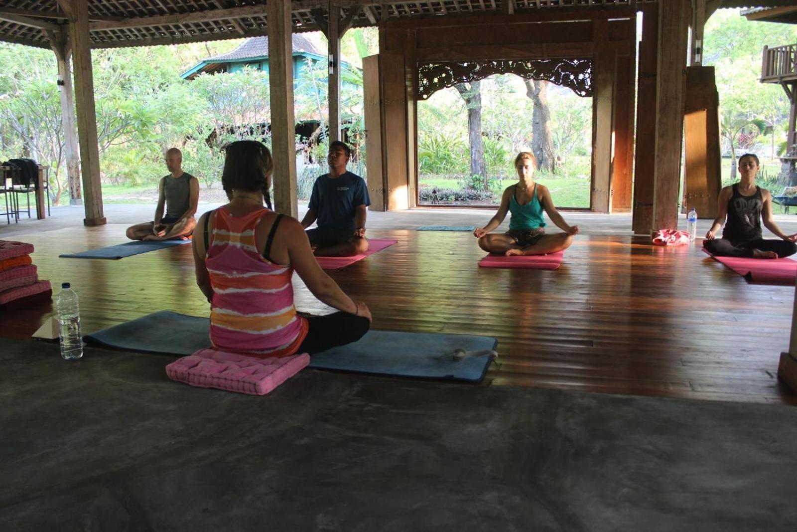 Pemuteran Alaya Ecolodge מראה חיצוני תמונה