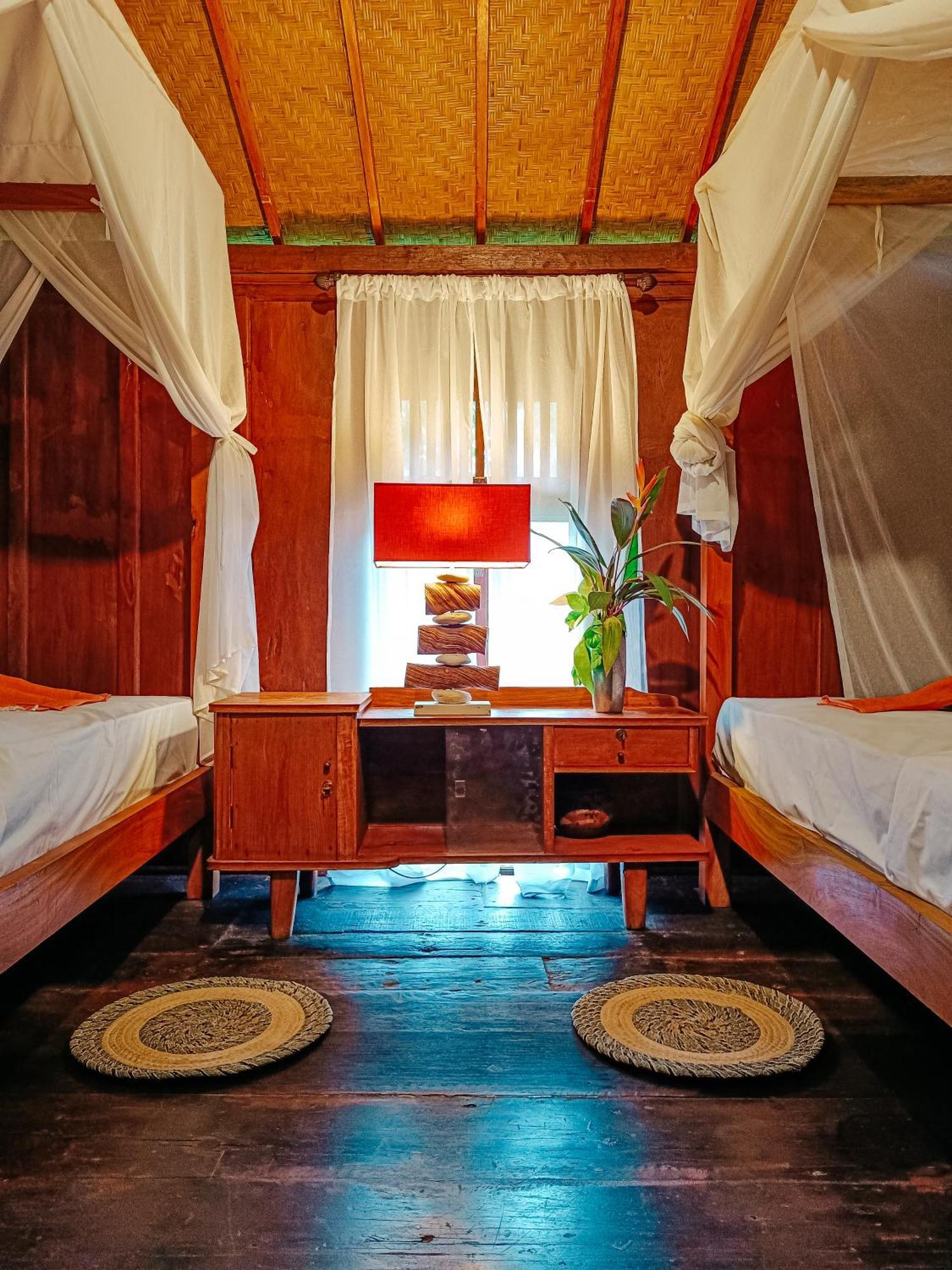 Pemuteran Alaya Ecolodge מראה חיצוני תמונה