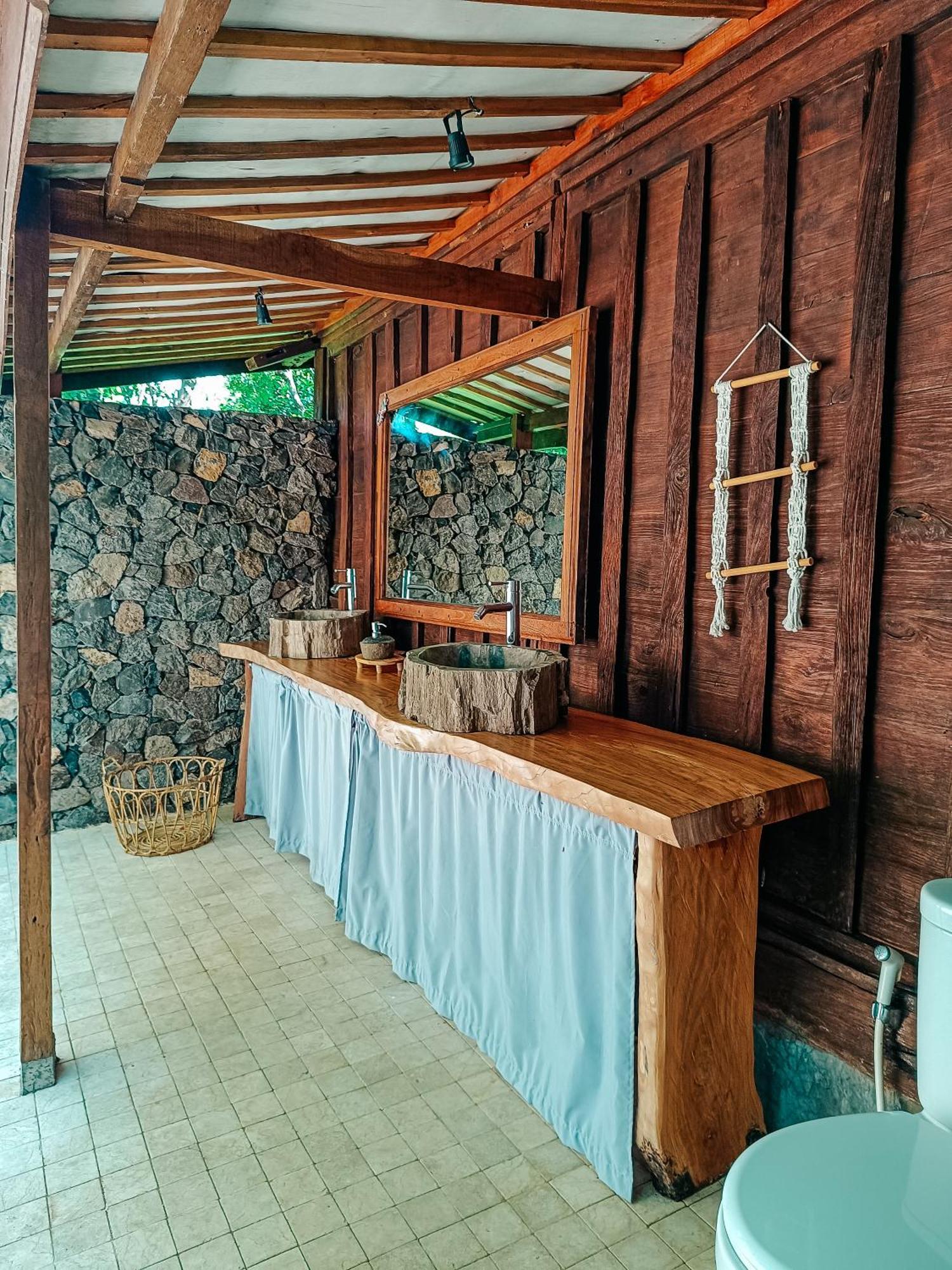 Pemuteran Alaya Ecolodge מראה חיצוני תמונה