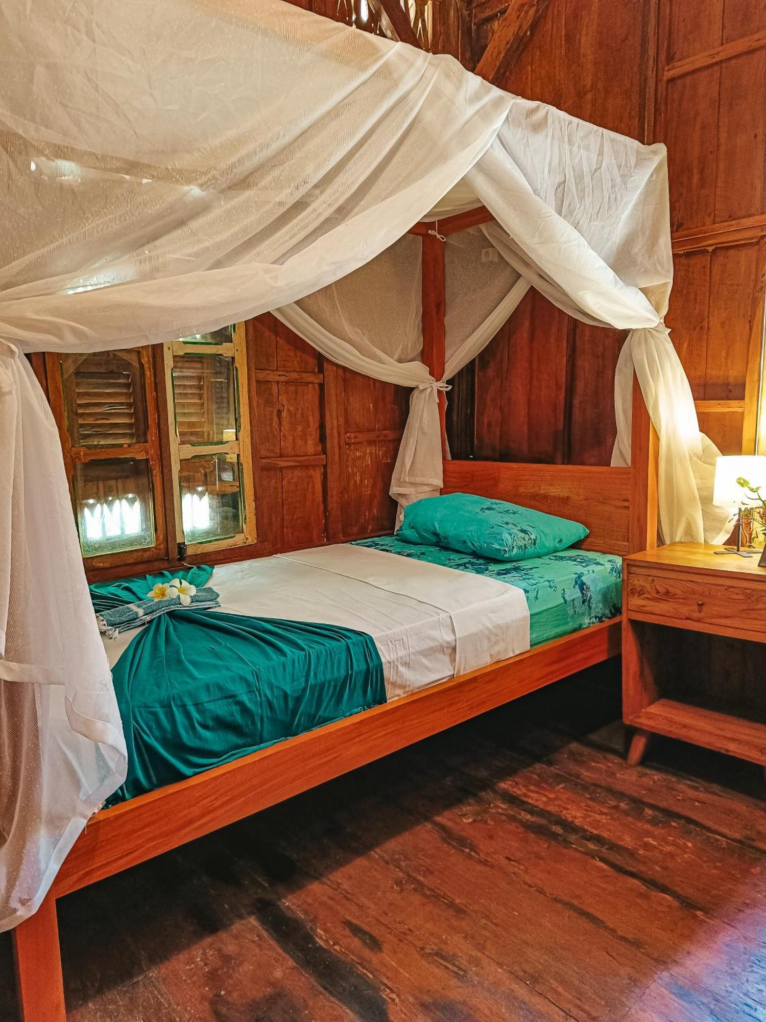 Pemuteran Alaya Ecolodge מראה חיצוני תמונה