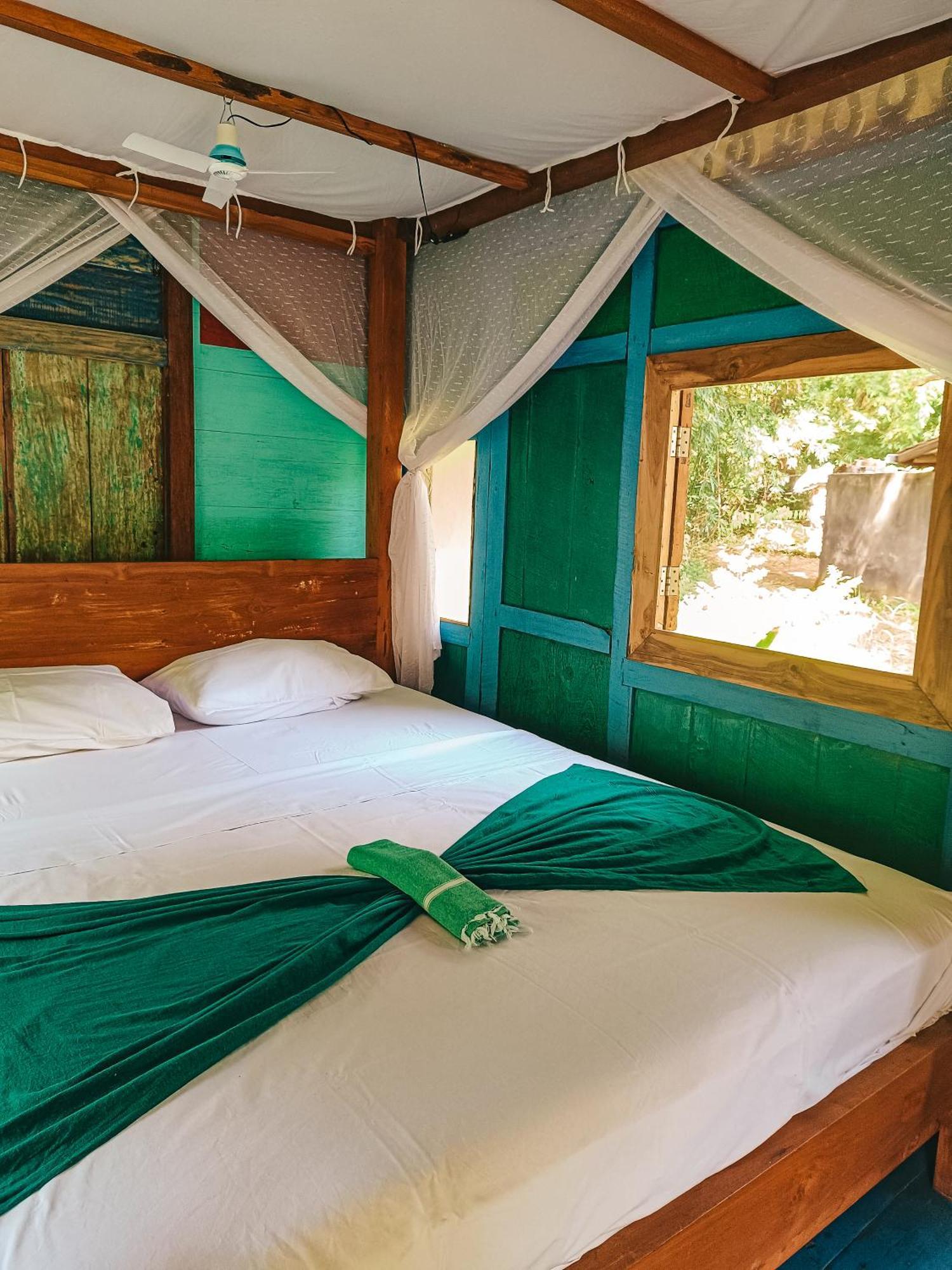 Pemuteran Alaya Ecolodge מראה חיצוני תמונה