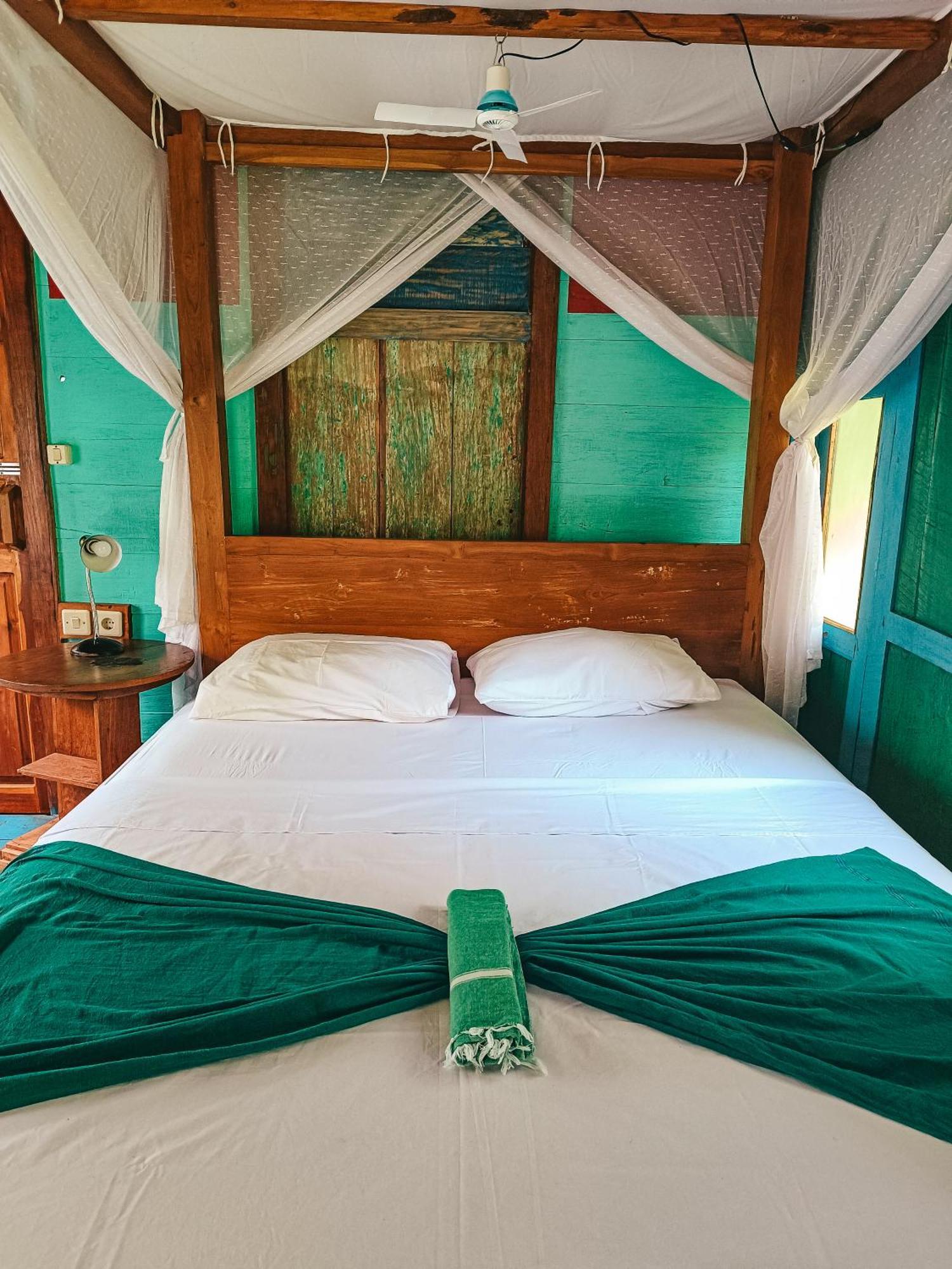 Pemuteran Alaya Ecolodge מראה חיצוני תמונה