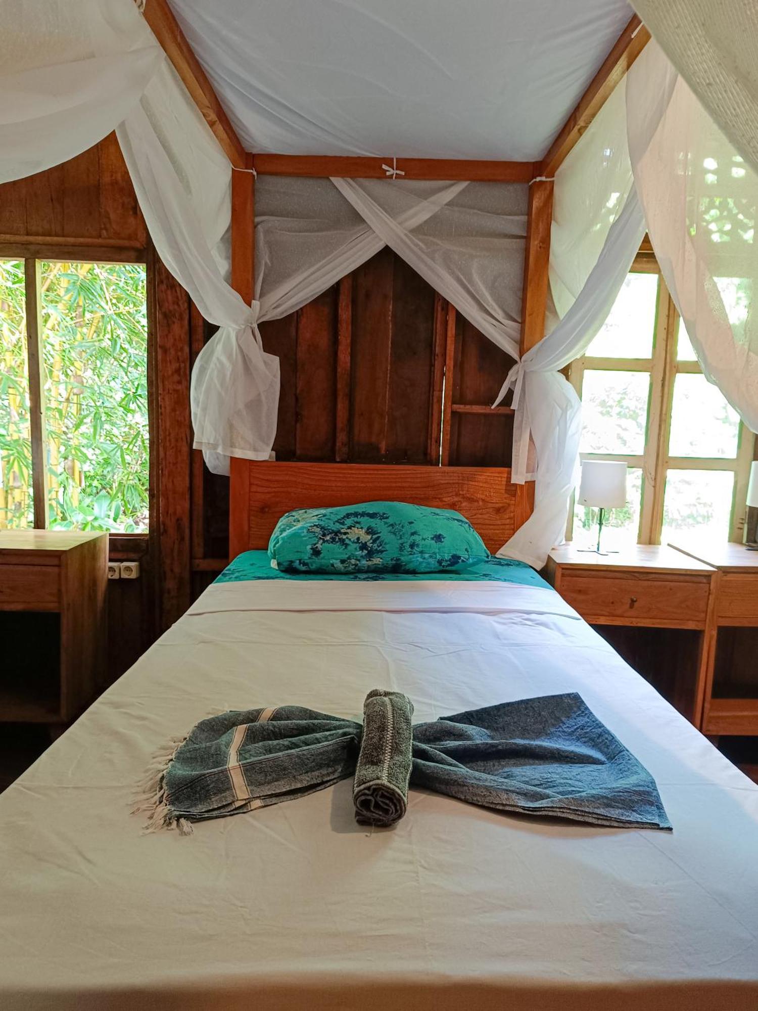 Pemuteran Alaya Ecolodge מראה חיצוני תמונה